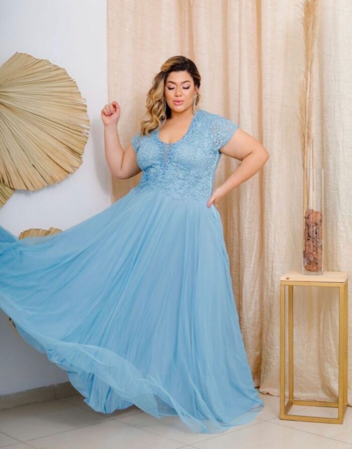 vestido roberta (plus? vestido roberta (plus?