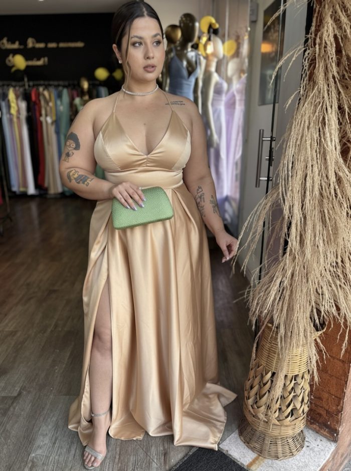 vestido kassia (plus) vestido kassia (plus)